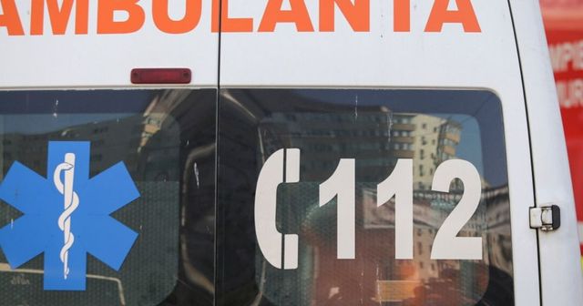 Copil rănit după ce o poartă de fotbal s-a răsturnat peste el