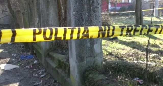 Doi bărbați, găsiți morți în apartamente diferite, într-un bloc din Deva, după ce s-ar fi intoxicat cu monoxid de carbon