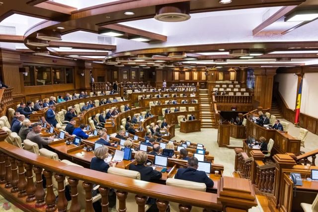Parlamentul a ratificat acordul cu România privind infrastructura strategică de transport de la Ungheni