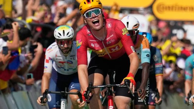 Waerenskjold gana la etapa más rápida de la historia del Tour