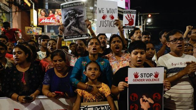 Kolkata Doctor Rape-Murder Case: Victims Parents Accuse Police Of Destroying Evidence