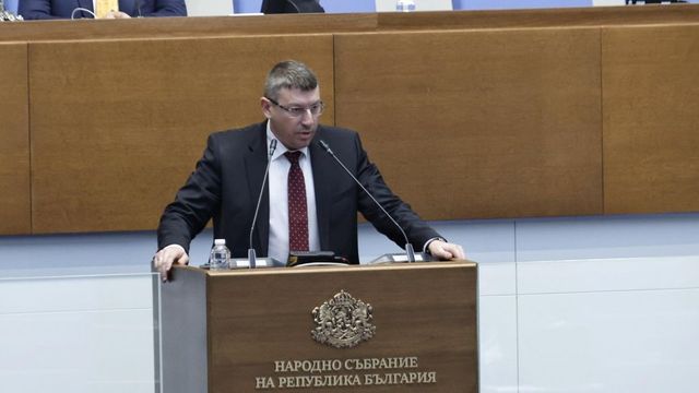 Кабинетът отстрани Деньо Денев от длъжността заместник-председател на ДАНС