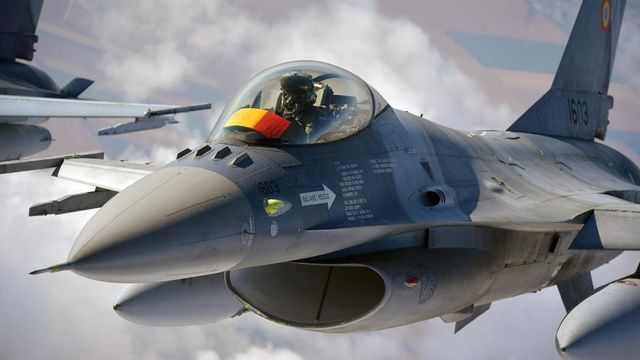 Un avion de vânătoare românesc a doborât o dronă în spațiul aerian al Estoniei, în urma unei misiuni de supraveghere NATO în regiune