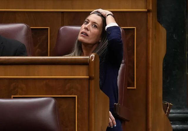 Junts frena la euforia del Gobierno sobre el decreto anti desahucios: «Hay que ver la letra pequeña»