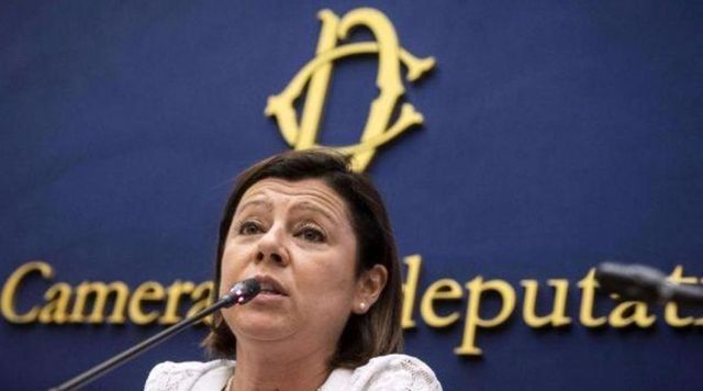 Coronavirus, De Micheli: Salvini si sta comportando da sciacallo