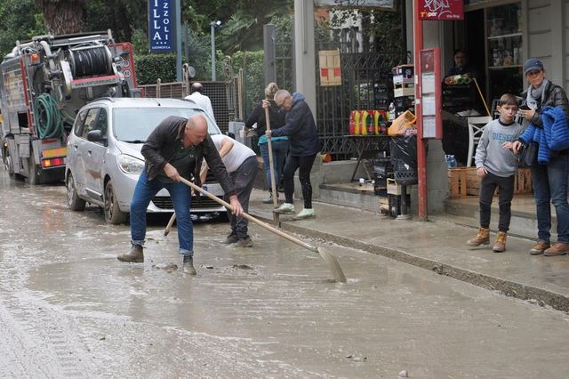 Priolo, su Bologna si è scaricata una slavina d'acqua