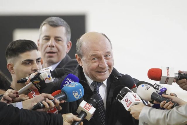 Basescu, atac mizer la adresa lui Calin Georgescu. Mesajul sfidator