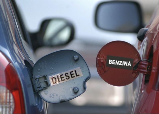 Motorina se ieftinește cu 17 bani