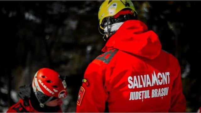 Un bărbat a lovit cu pumnii un salvamontist din Brașov, pentru că nu l-a ajutat să găsească telefonul soției