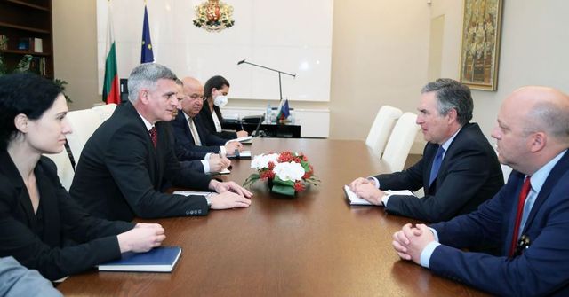 Служебният премиер Стефан Янев се срещна с посланика на Испания