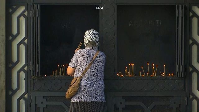 15 august, Adormirea Maicii Domnului. Sărbătoare cu cruce roșie în calendarul ortodox