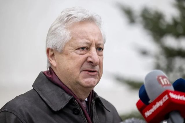 Zůna má v září odletět na pracovní cestu do Číny. Nedávno tam byl i Okamura