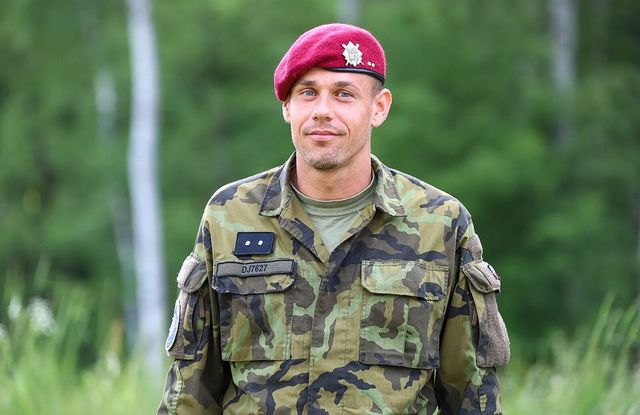 Propuštěný Čech Darmovzal by měl večer přiletět z Venezuely, řekl Macinka