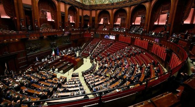 Slitta approdo in Aula manovra, lunedì ancora Commissione