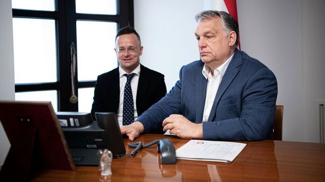 Szijjártó: az európai politikusok irigykednek Orbán Viktorra