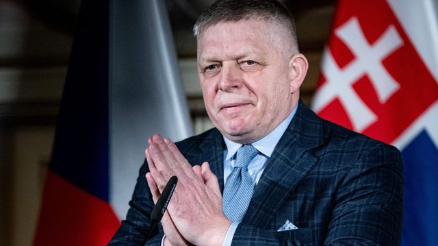 Robert Fico elutazott Moszkvába