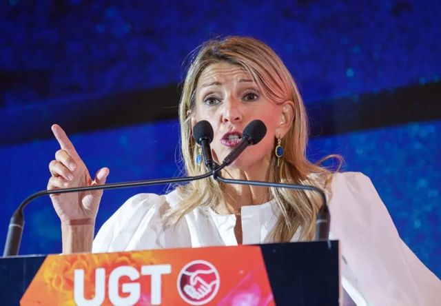 Díaz contraataca de nuevo y pone en marcha la maquinaria para reformar el despido