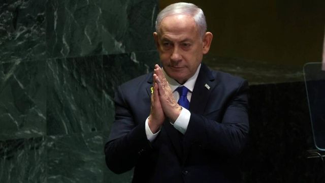 Premierul israelian Benjamin Netanyahu a fost externat