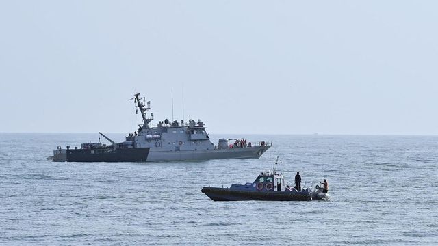 Navy joins search for missing fishermen in Thiruvananthapuram
