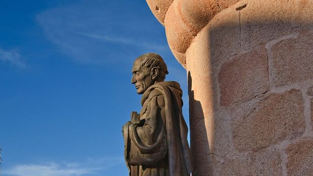 Una sartén encendida origina un incendio que causa daños en una vivienda de Logrosán