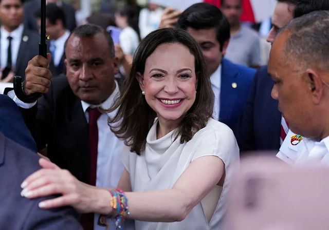 Crece la presión para que María Corina vuelva a Venezuela ante las reservas en Washington