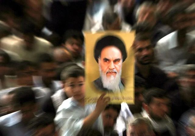 ¿Quiénes son los ayatolás? El poder clerical que ha gobernado Irán hasta la muerte de Jamenei