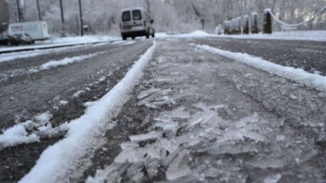 Cetățeni, atenție maximă! Meteorologii anunță cod galben de ghețuș în Republica Moldova