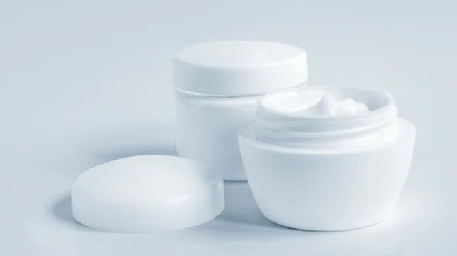 Mai multe produse cosmetice rusești, retrase de pe piața din…