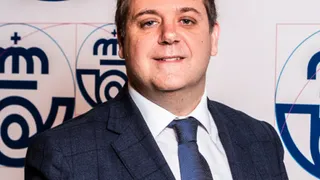 La UCO acorrala al exjefe de gabinete de Sánchez, Juanma Serrano, por enchufar a Leire Díez en Correos