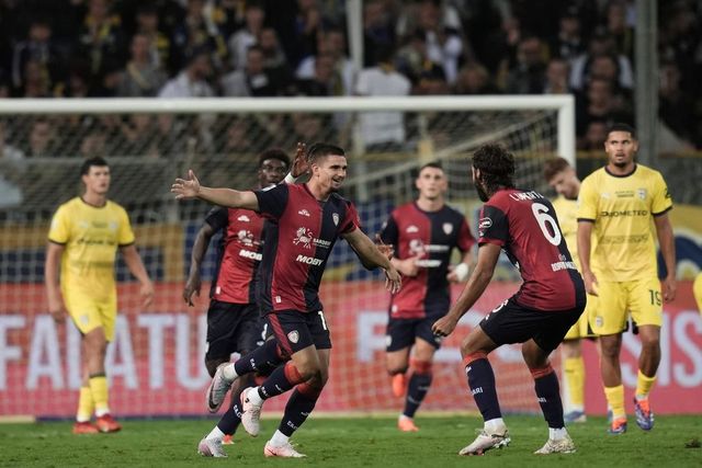 Parma-Cagliari 2-3: Piccoli regala la prima vittoria a Nicola