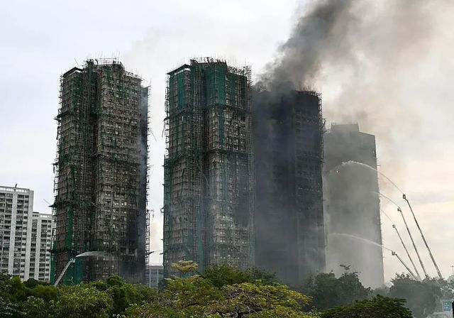 «Lo hemos perdido todo en el incendio pero seguimos vivos, somos afortunados»