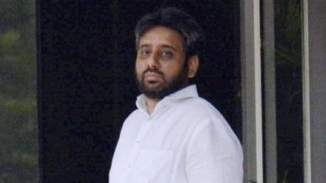 ED At My Home To 'Arrest' Me, Claims AAP MLA Amanatullah Khan