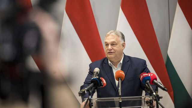 Orbán Viktor bejelentette, a csehországi tűz miatt a védelmi ipari gyáraknál is megerősítik a védelmet