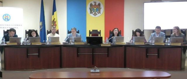 Două partide politice riscă dizolvarea pentru nerespectarea obligațiilor financiare