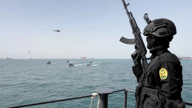 Usa colpiscono stazioni radar iraniane, i Pasdaran rispondono con missili su Kuwait e Bahrein