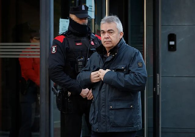 Cerdán ficha en el juzgado por primera vez tras su salida de prisión