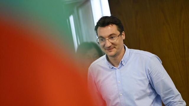 Националният съвет на БСП гласува доверие на Крум Зарков