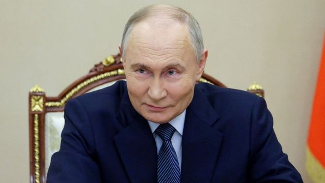 'Need Something More Interesting Than Porn': Putin Calls For Alternatives To Adult Content