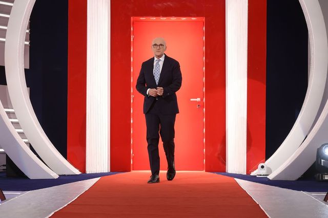 Accolto il ricorso di Signorini, Corona non può pubblicare la puntata