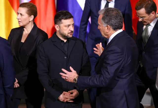 Volodimir Zelenski îi acuză pe emisarii lui Trump de „lipsă de respect” față de Ucraina