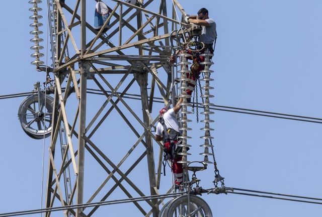 Istat, a maggio +80mila occupati su mese, +408mila su anno