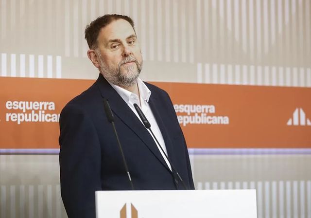 ERC exige al PSC que «deje de hacer el ridículo y defienda los intereses de los catalanes»