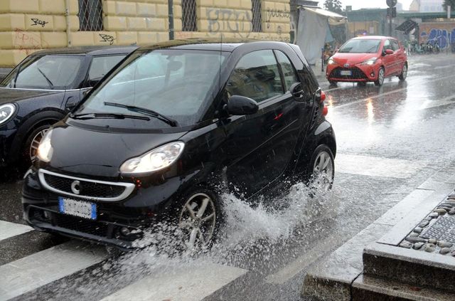 Maltempo, Protezione Civile emette allerta rossa in Sicilia