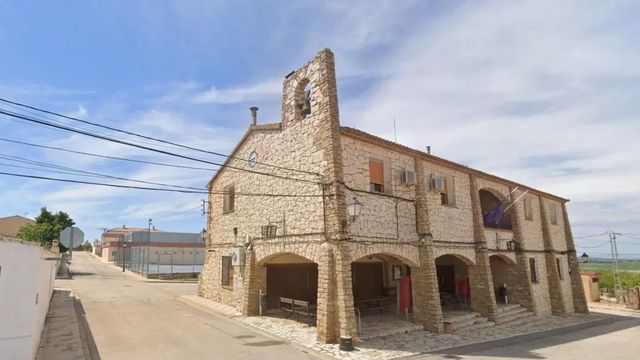 Bar y casa en un pueblo de la España vaciada por 264 euros al mes