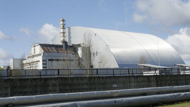 Un atac rusesc a oprit alimentarea cu energie a centralei nucleare de la Cernobîl