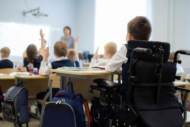 60 de școli din 12 raioane vor beneficia de sprijin pentru promovarea educației incluzive