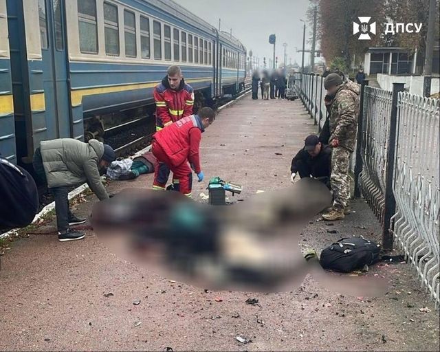 Explozie mortală într-o gară din Ucraina: Patru morți și 12 răniți