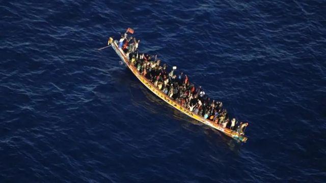 Buscan un nuevo cayuco en El Hierro con 60 migrantes a bordo