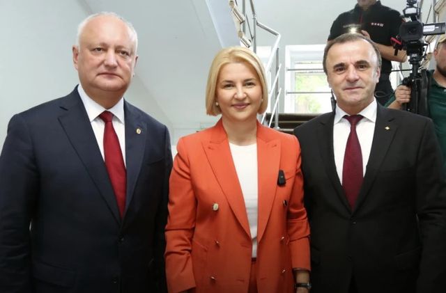 CEC le-a deschis oficial ușa către Blocul Electoral „Patriotic al Socialiștilor, Inima și Viitorul Moldovei” pentru parlamentare