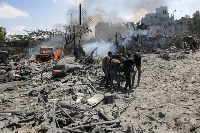 Al menos 37 palestinos muertos por ataques israelíes en la Franja de Gaza